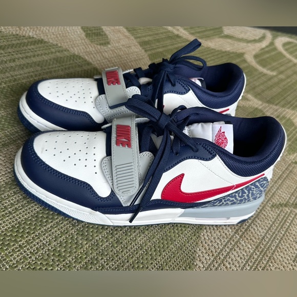 Nike Air Jordan Legacy 312 Youth 6.5 (CD9054-164) - Picture 10 of 12